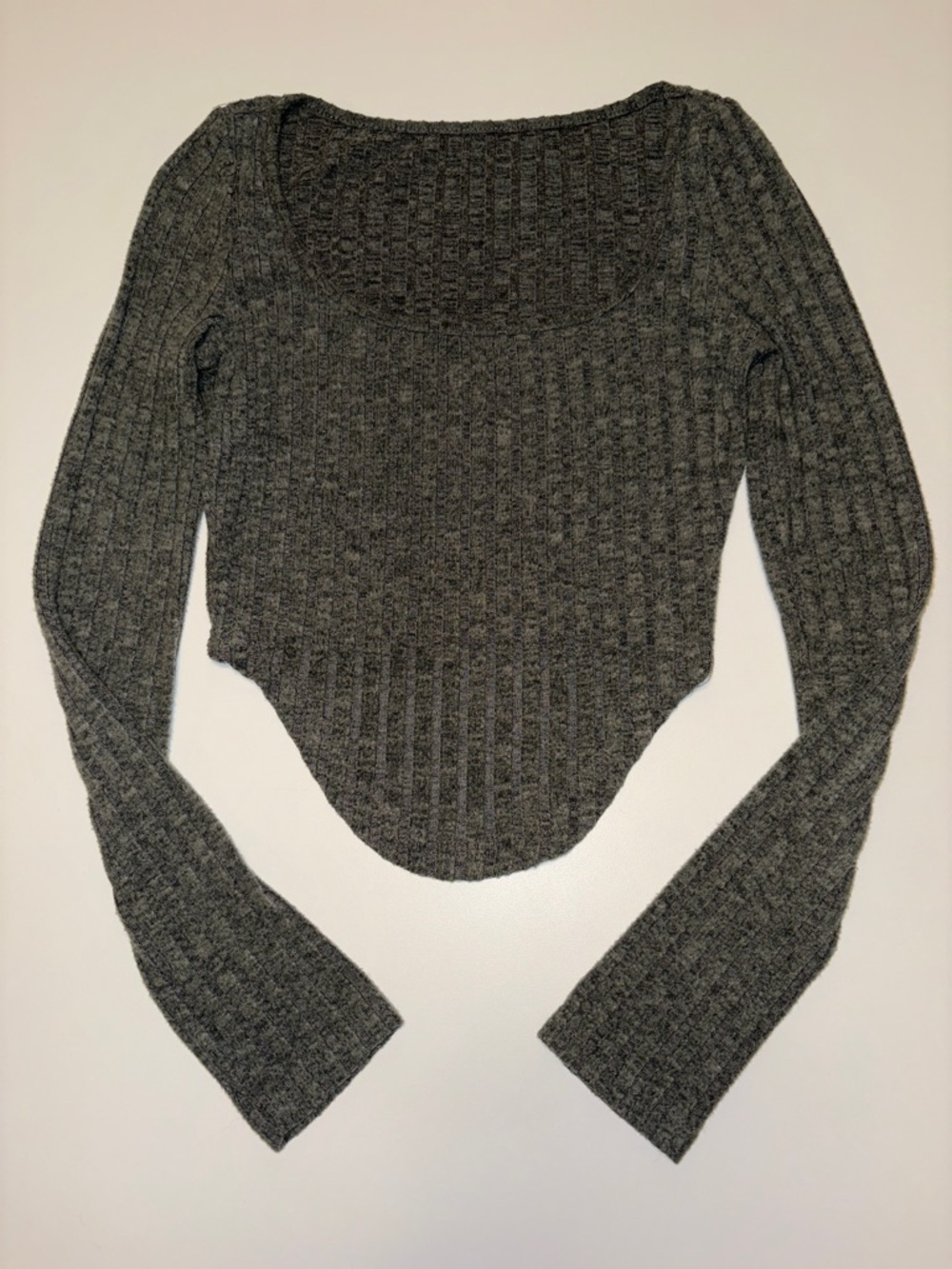 Ribbed Long Sleeve Scoop Neck Cropped Sweater - Charcoal Gray
